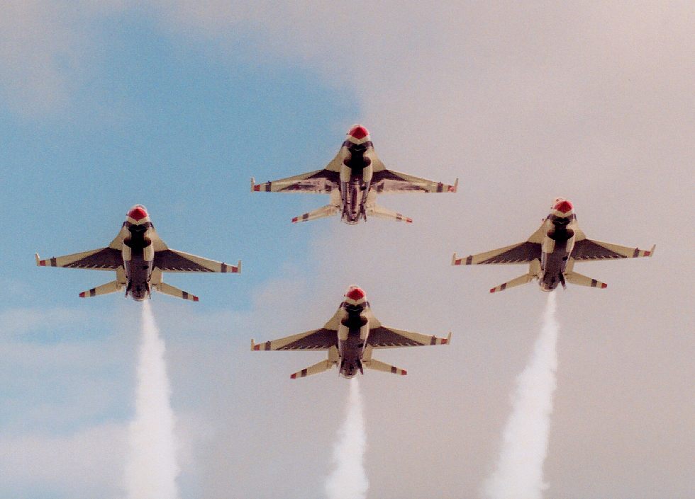 photo #52:  four Thunderbirds coming head-on