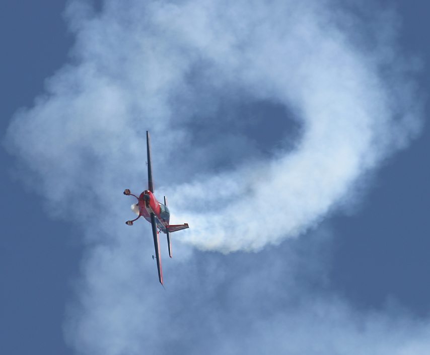 Tim Weber doing aerobatics