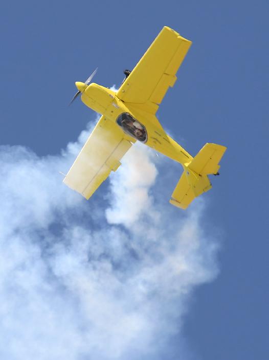 aerobatic act