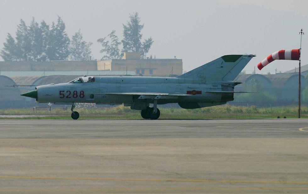 MiG-21 taxying
