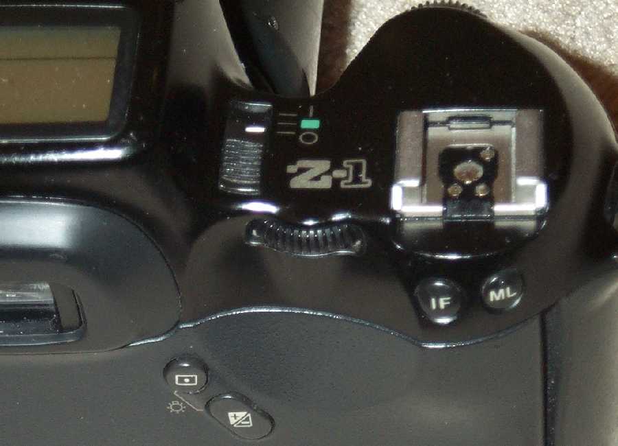 right-hand controls of the Z-1