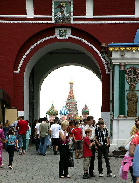 Resurrection Gate at entrance to Red Square