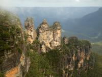 Three Sisters rock formation in the Blue Mountains west of Sydney, photographed in January of 2003 using a Canon 1Ds camera and Canon 100-400mm image stabilized lens