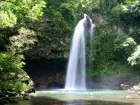 the lower waterfall in Bouma National Heritage Park on the Island of Taveuni, photographed using a Canon D60 camera and Canon 28-105mm lens